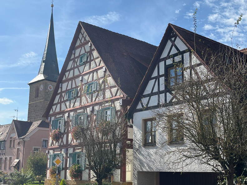 22-10-08 13-17-43 2525